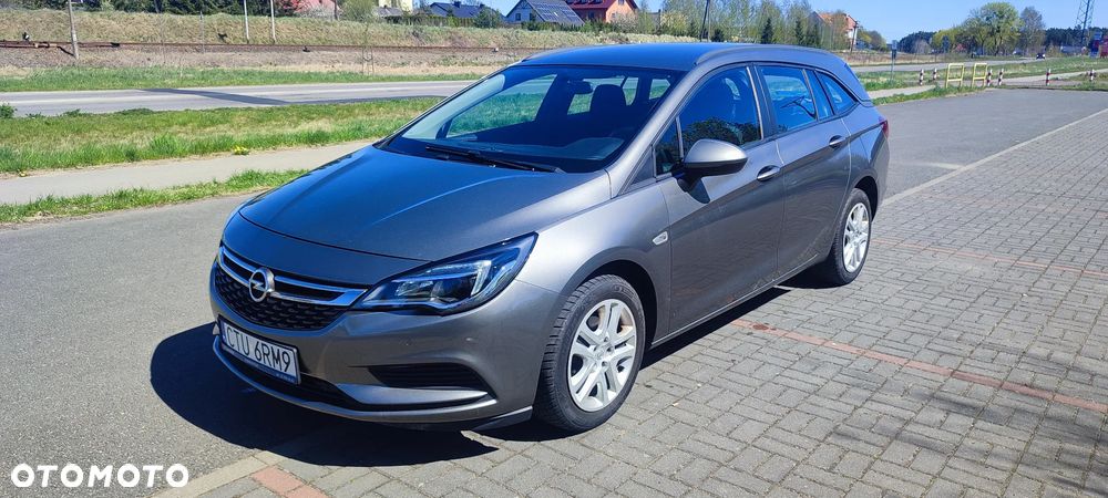 Opel Astra 1.6 CDTI Enjoy - 1
