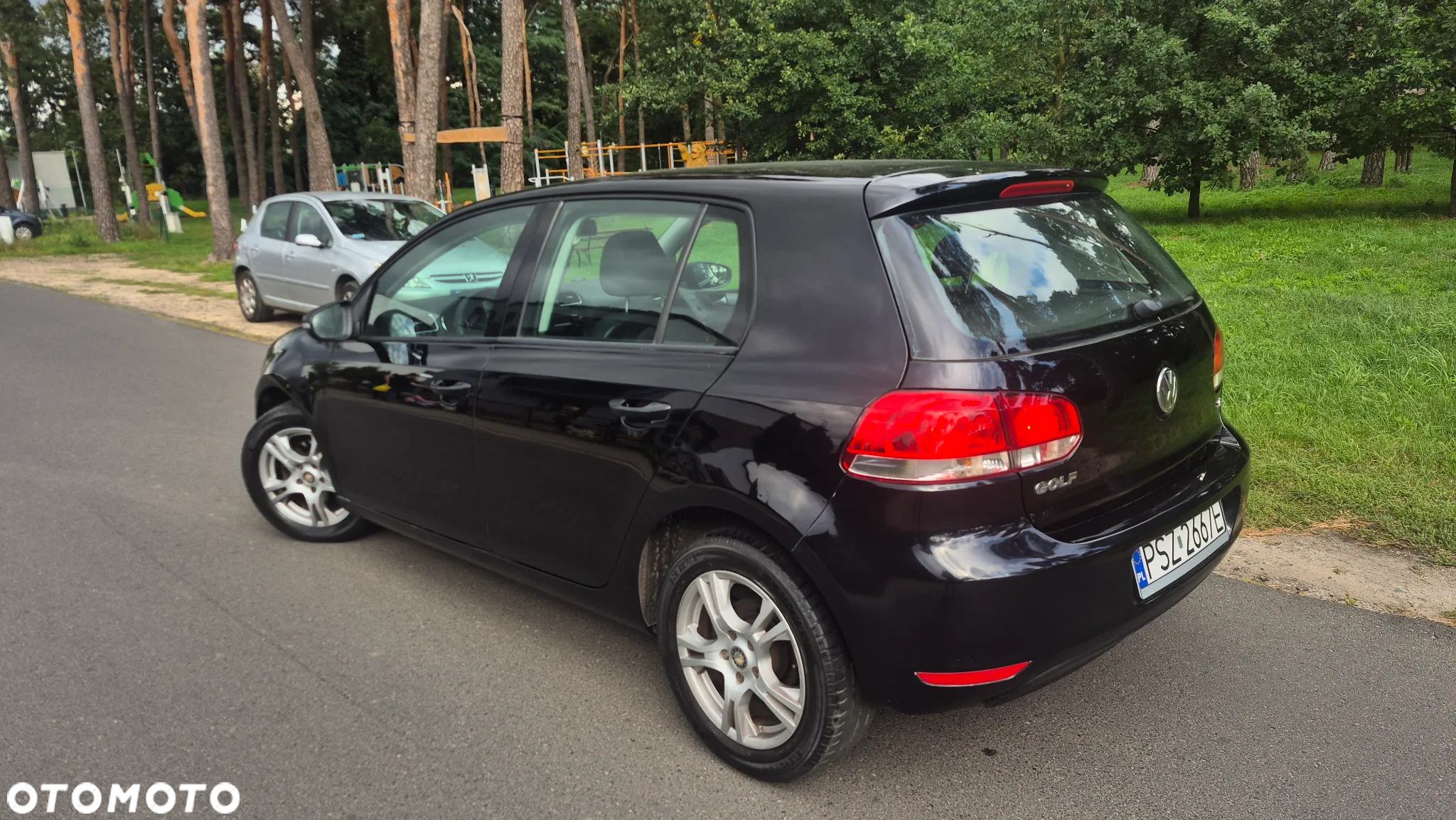 Volkswagen Golf V 1.6 Comfortline - 13
