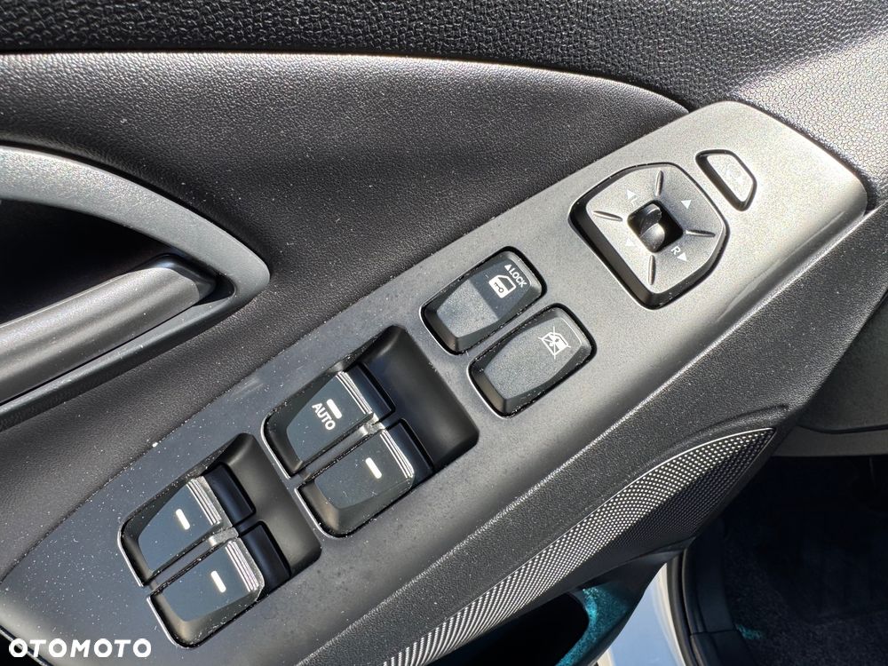 Hyundai ix35 2.0 2WD Automatik Trend - 18