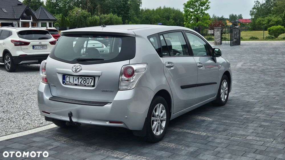 Toyota Verso - 11