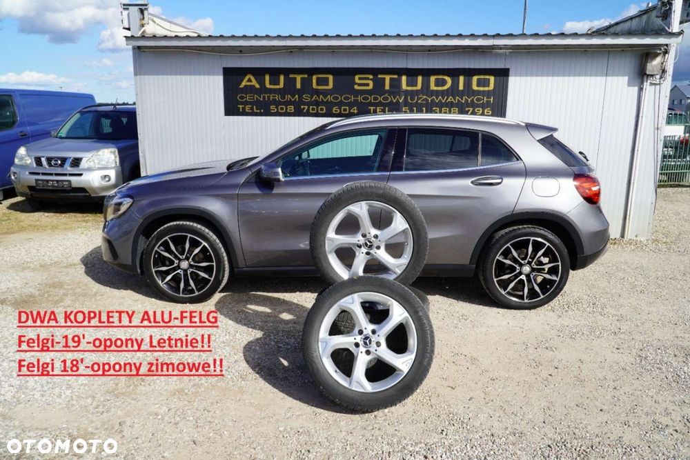 Mercedes-Benz GLA 200 7G-DCT Urban - 27