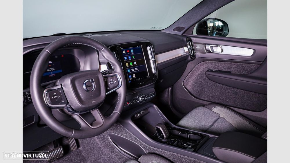 Volvo XC 40 2.0 B3 Plus Dark - 10