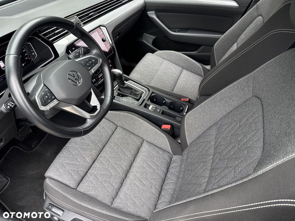 Volkswagen Passat Variant 2.0 TDI EVO Business DSG - 11