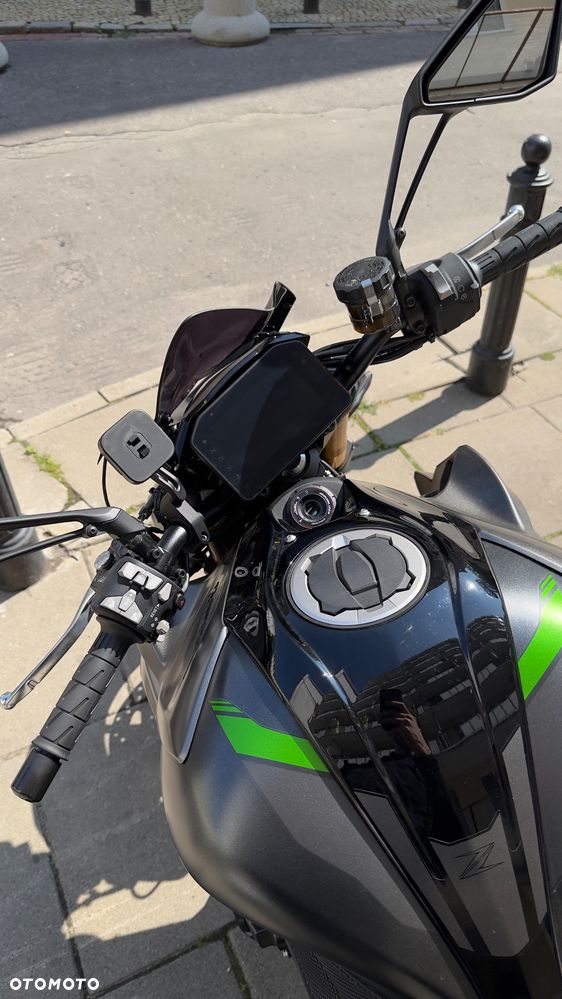 Kawasaki Z - 5