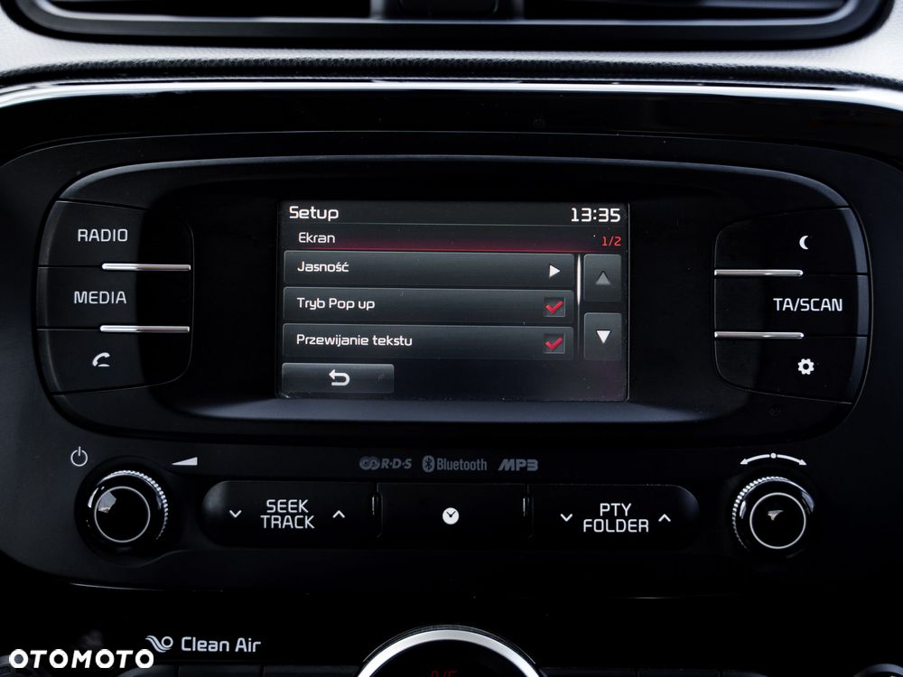 Kia Soul 1.6 CRDI Dream Team Edition - 29