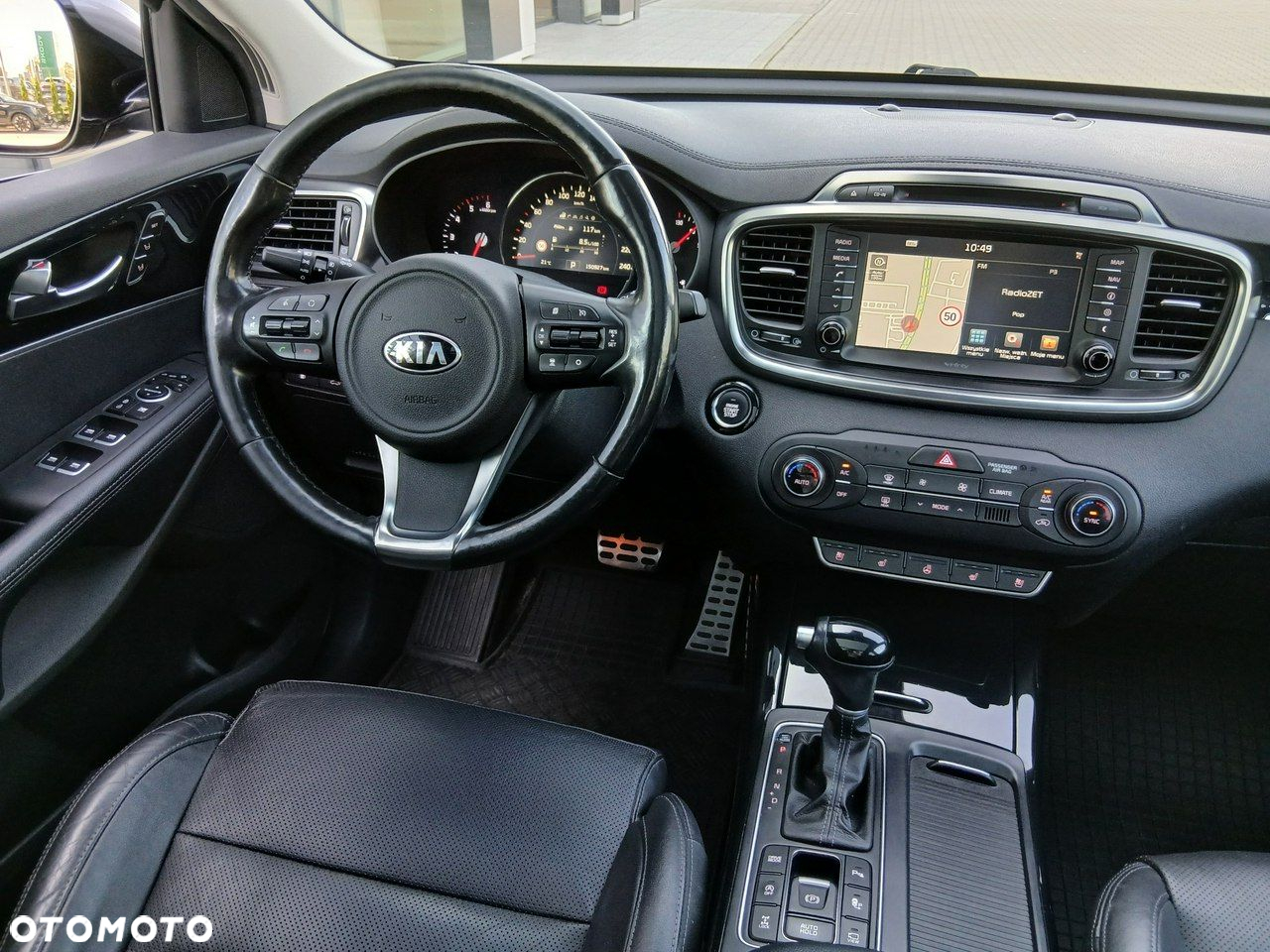 Kia Sorento - 28