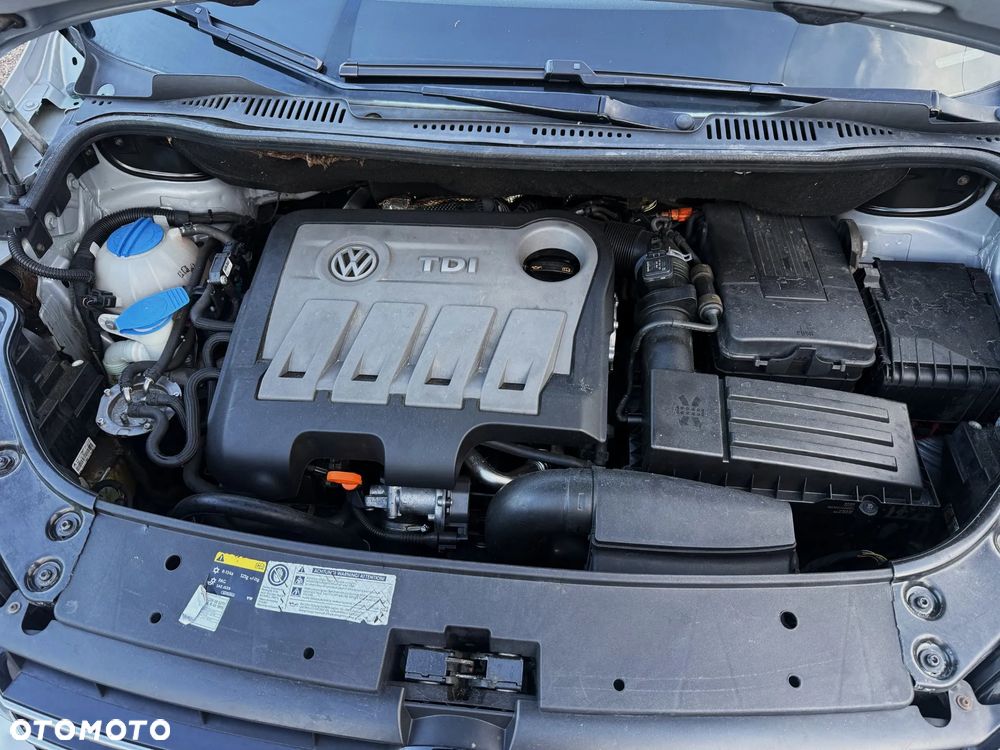 Volkswagen Touran 1.6 TDI DPF BlueMotion Technology DSG MATCH - 14