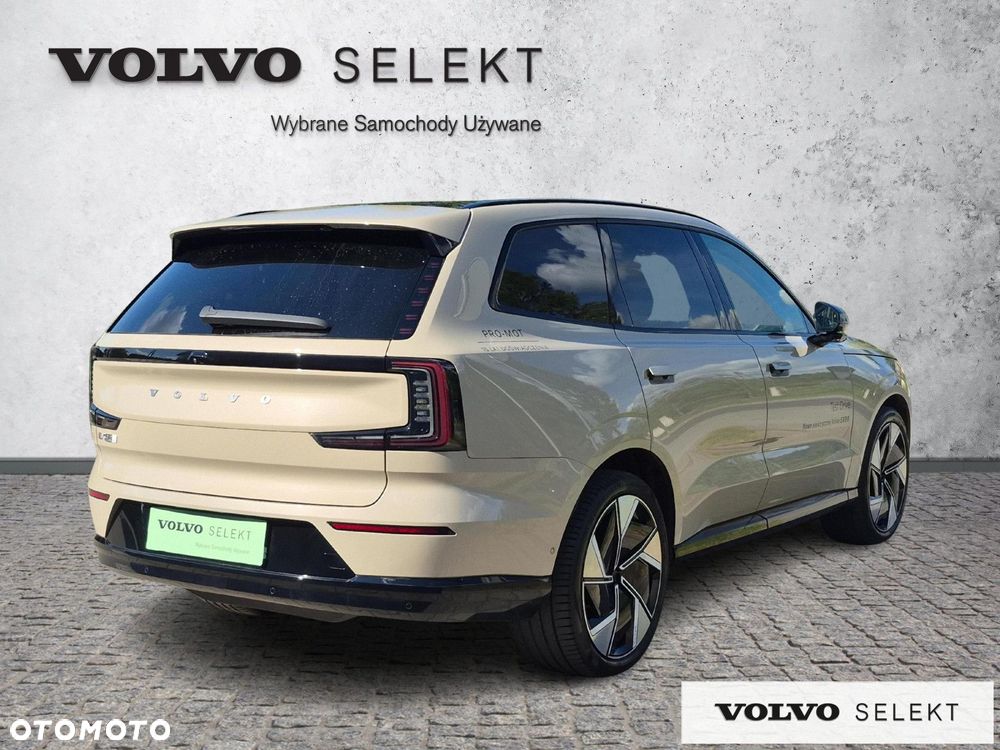 Volvo EX90 - 5