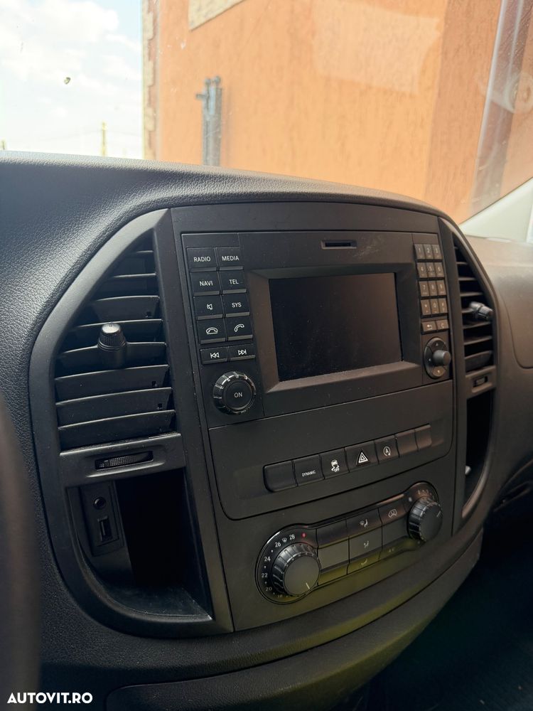 Mercedes-Benz Vito - 10