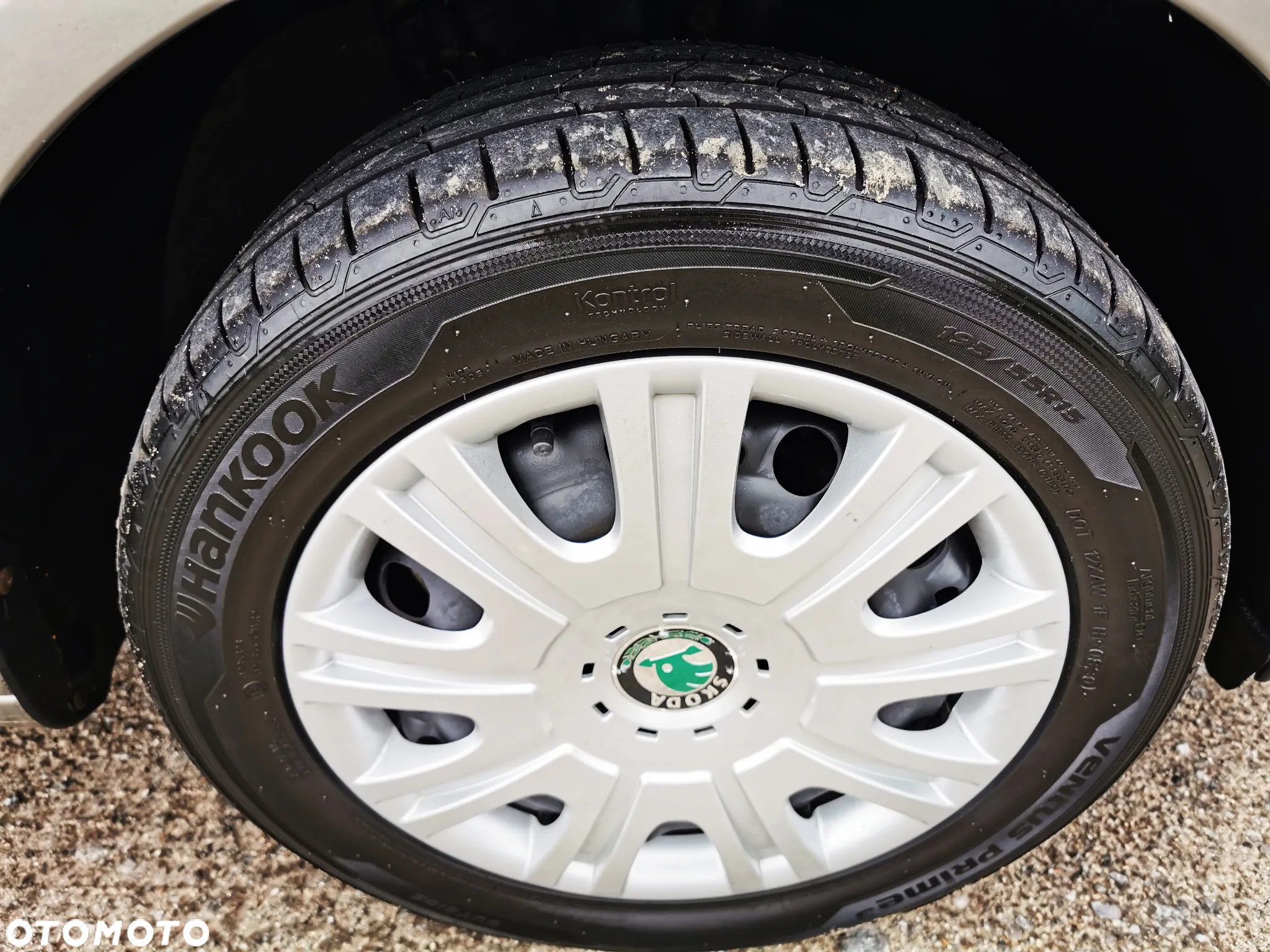 Skoda Fabia 1.6 16V Combi STYLE Edition - 40