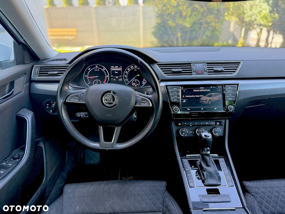 Skoda Superb 2.0 TDI DSG Style - 10