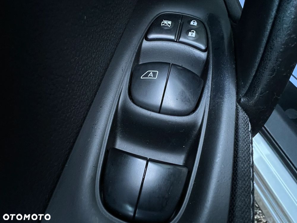 Nissan Qashqai 1.6 DIG-T Visia - 29