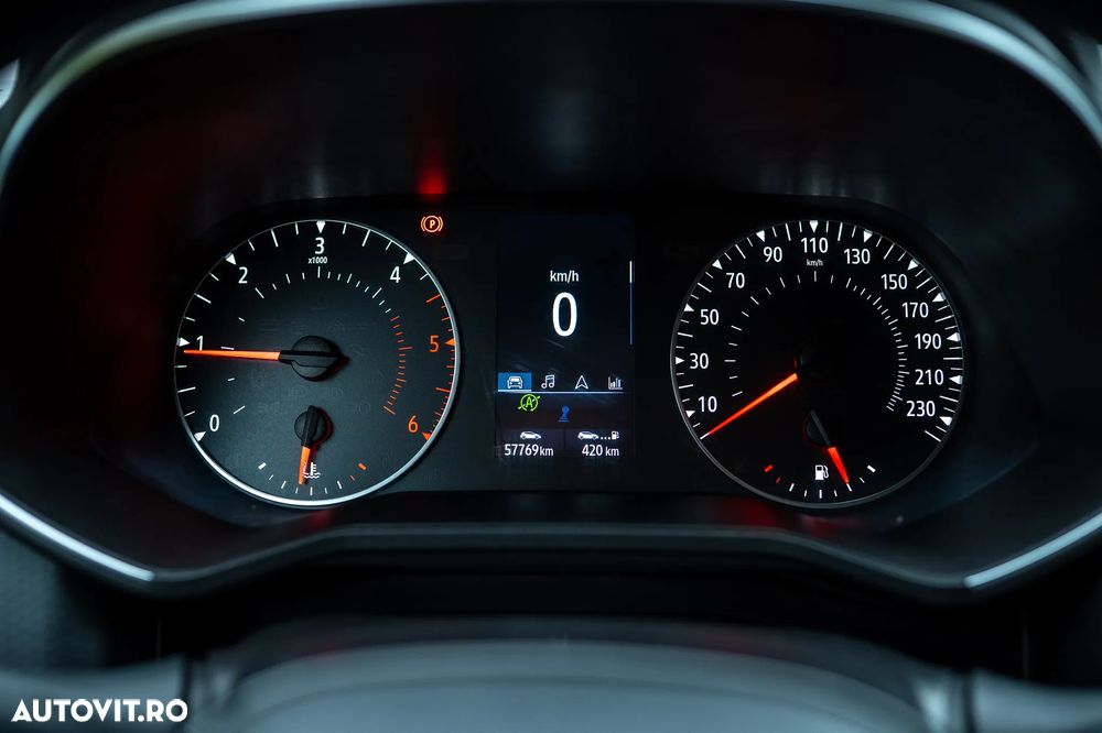 Renault Clio BLUE dCi 85 BUSINESS EDITION - 3