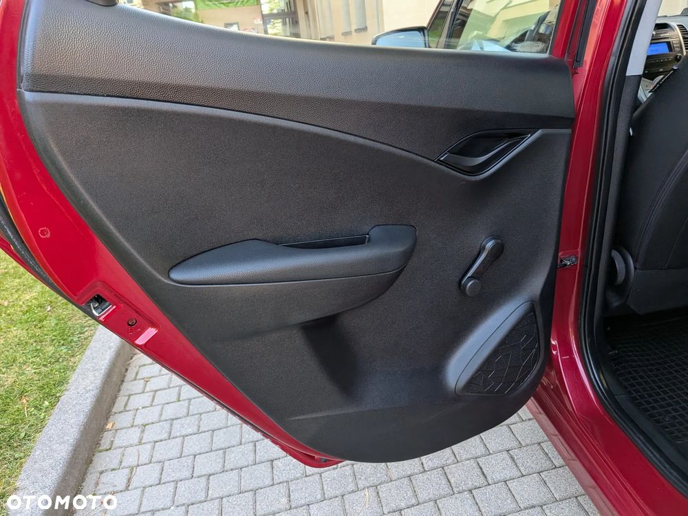 Hyundai ix20 1.4 Classic + - 21