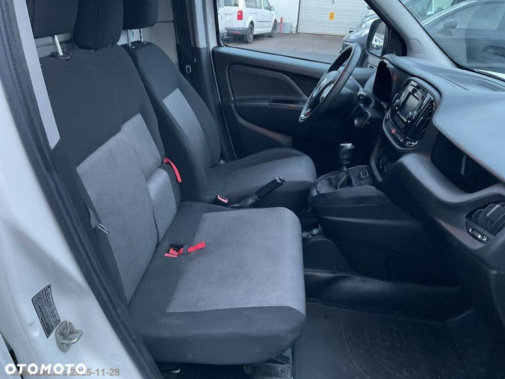 Fiat Doblo - 11