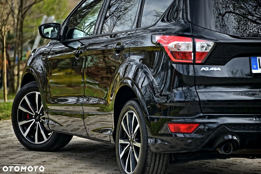 Ford Kuga 2.0 TDCi 4x4 ST-Line - 16