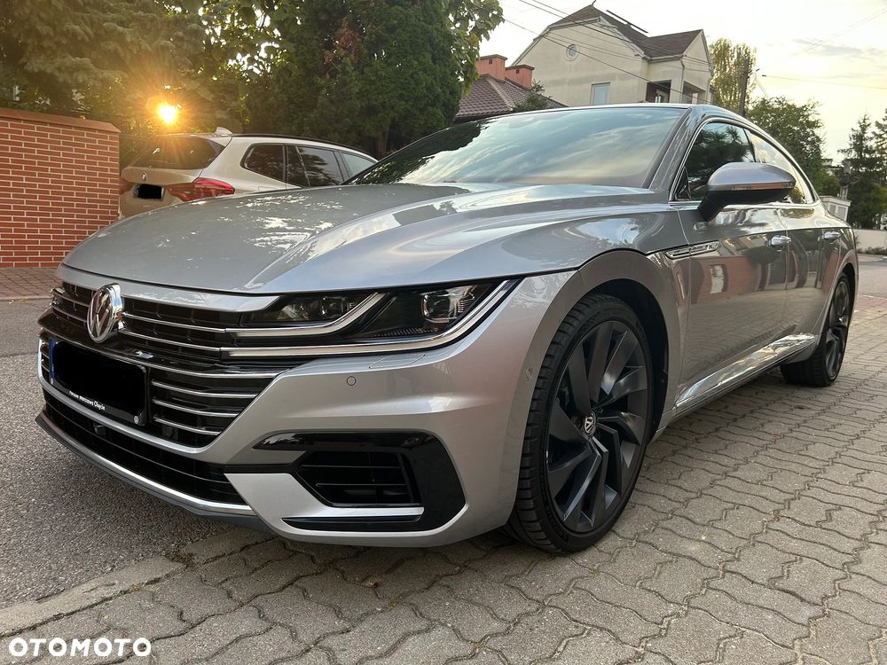 Volkswagen Arteon 2.0 TSI 4Motion R-Line DSG - 2