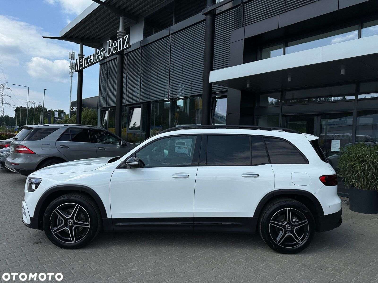 Mercedes-Benz GLB - 7