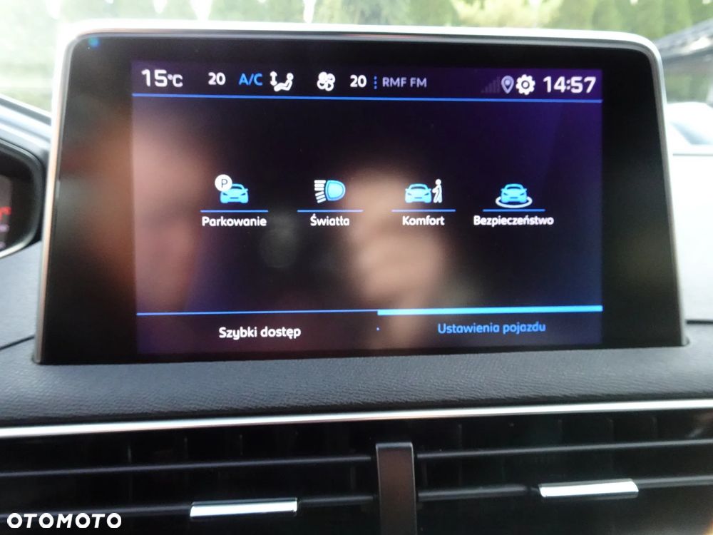 Peugeot 5008 1.5 BlueHDi Allure Pack S&S EAT8 - 36