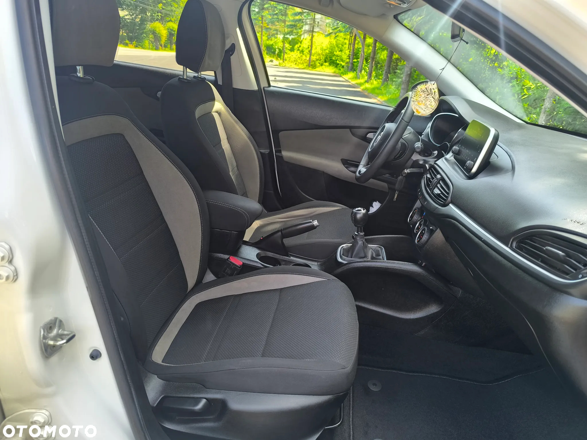 Fiat Tipo 1.4 T-Jet 16v Lounge - 20