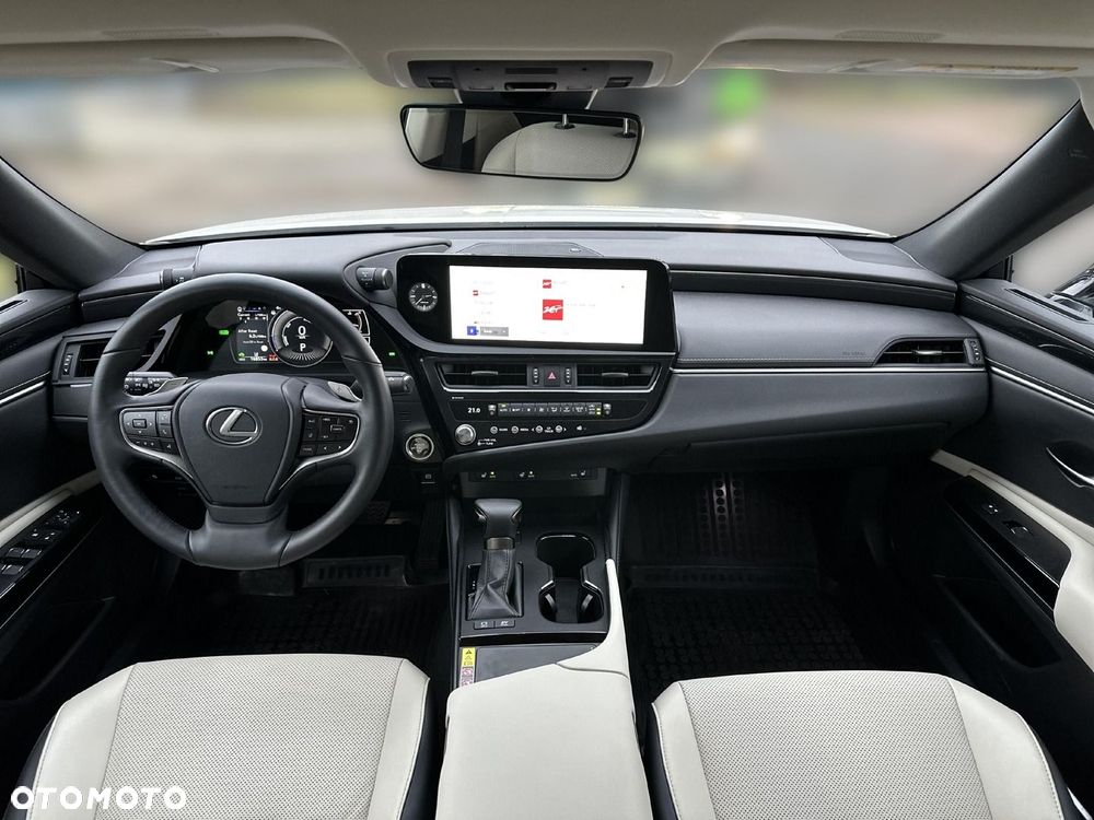 Lexus ES 300h Business Edition - 2