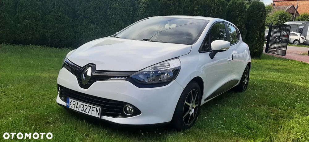 Renault Clio - 19