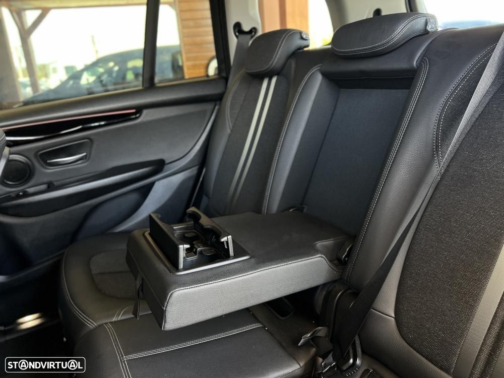 BMW 216 Gran Tourer d 7L Line Sport Auto - 12