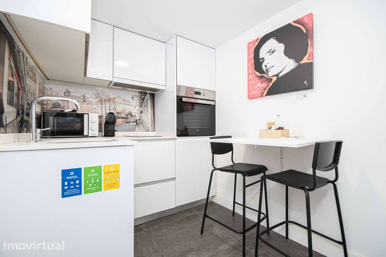 Charmoso apartamento T0 no icónico bairro da Bica, Chiado - Grande imagem: 2/26