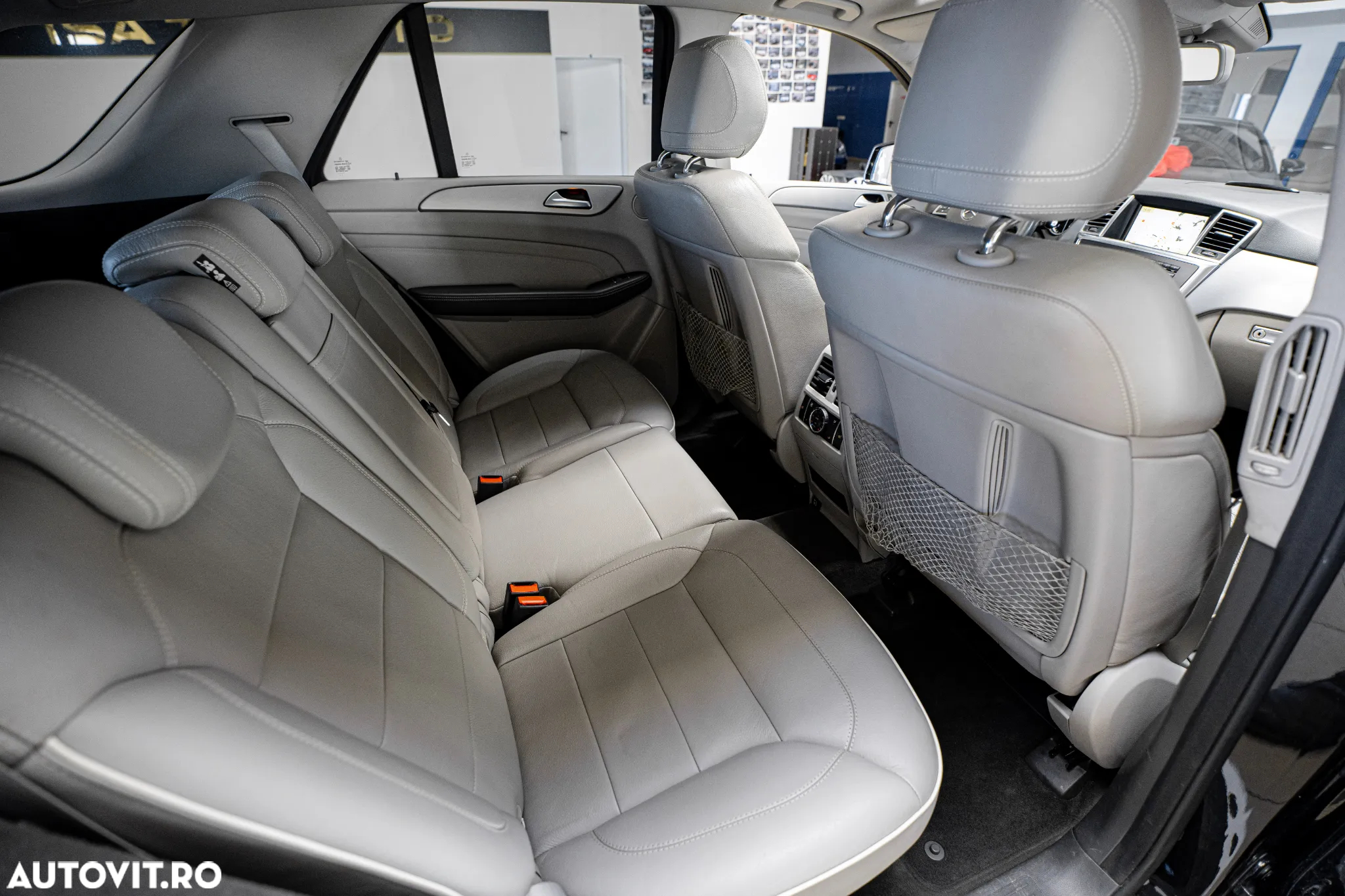 Mercedes-Benz ML 350 BlueTec 4MATIC Aut - 6