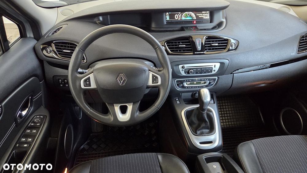 Renault Scenic 2.0 16V 140 CVT Luxe - 11