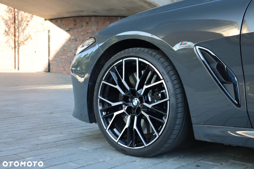 BMW Seria 8 840i xDrive - 17