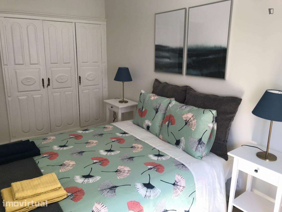 Apartamento com 1 quartos - localizado em Roma-Areeiro Lisbon - Grande imagem: 3/14