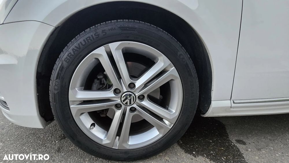 Volkswagen Passat Variant 2.0 TDI Blue TDI DSG Comfortline - 21