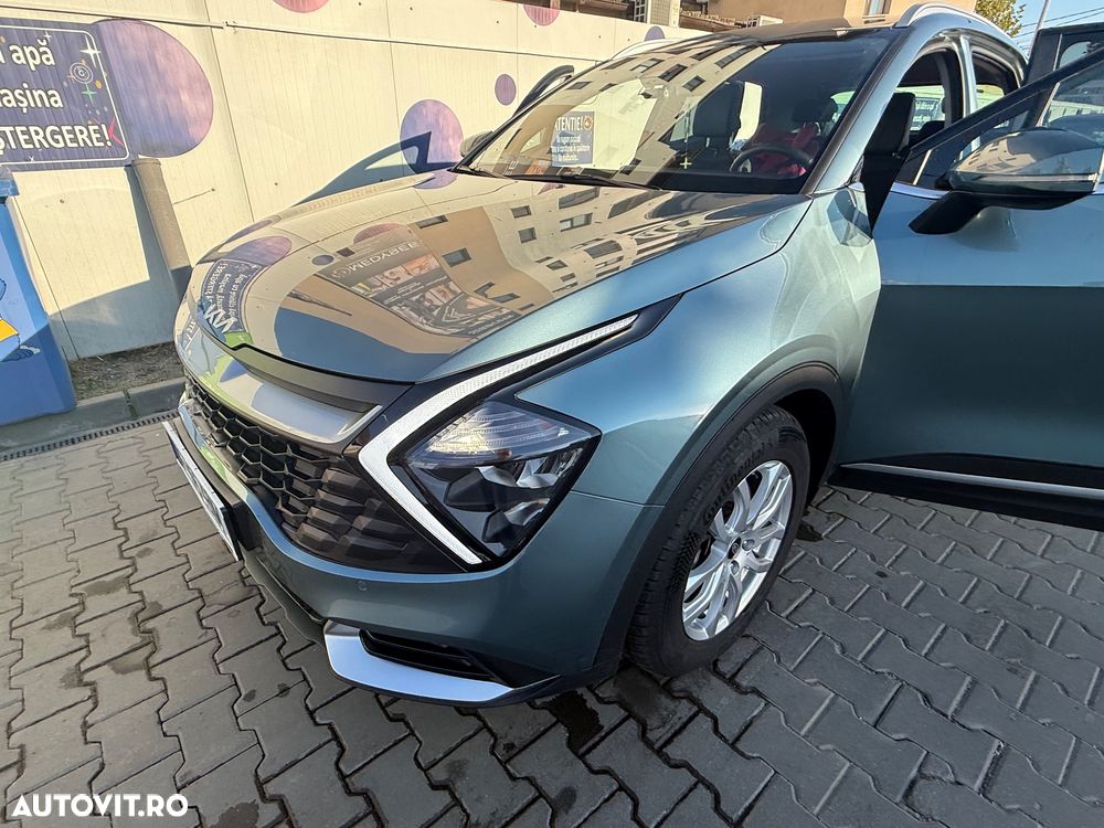 Kia Sportage 1.6 T-GDI 7DCT HP 4x2 MHEV Style - 9