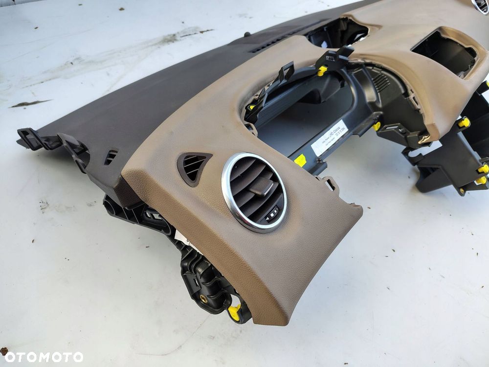 DESKA ROZDZIELCZA KONSOLA OPEL MERIVA B - 2