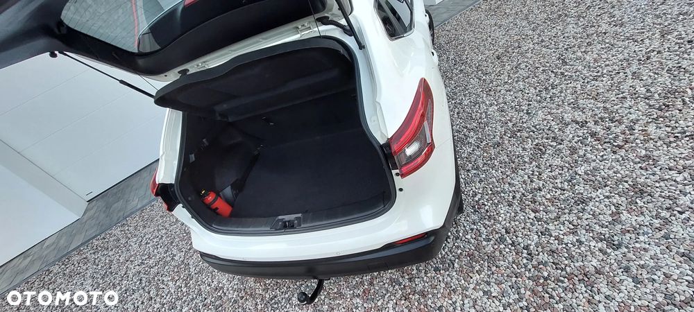 Nissan Qashqai 1.3 DIG-T N-WAY - 26