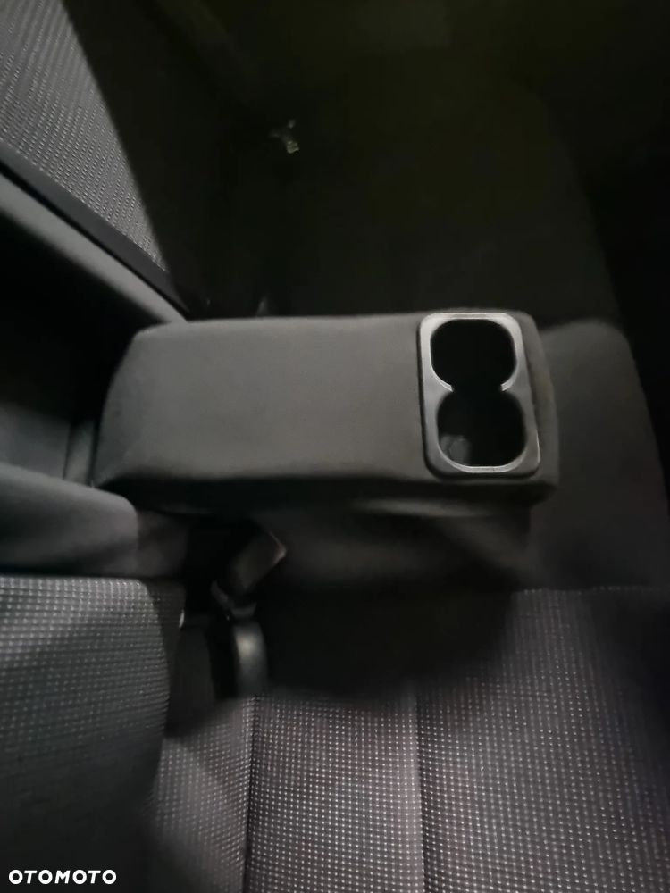 Mitsubishi Lancer 1.6 Inform - 14