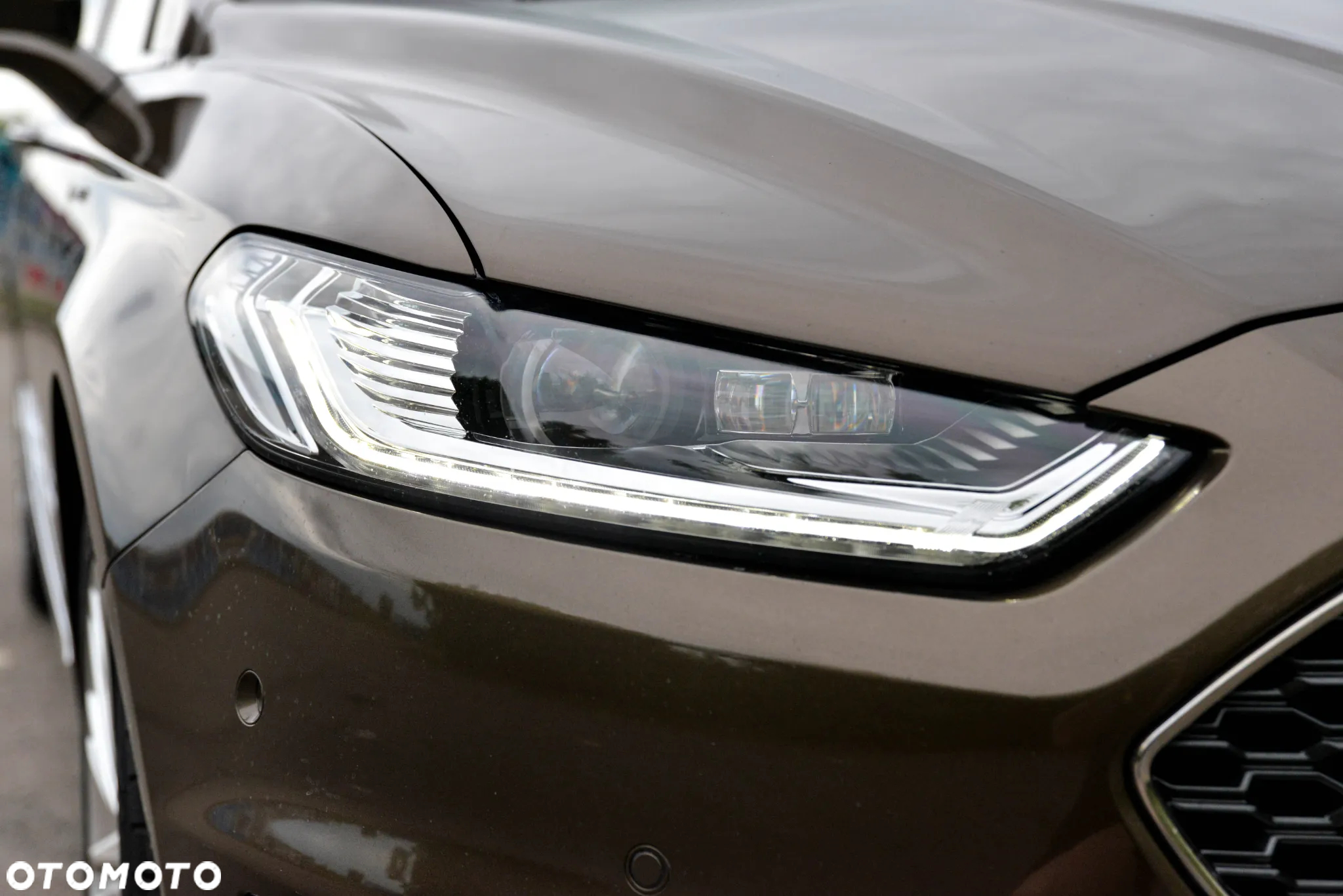 Ford Mondeo - 12