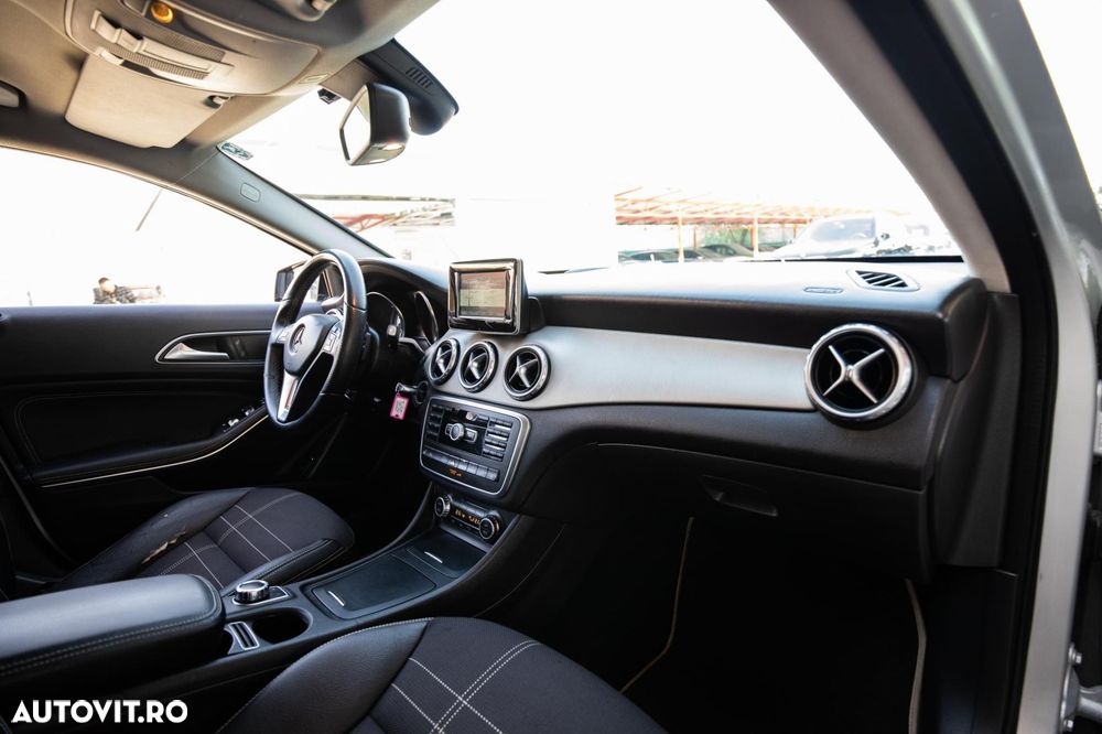Mercedes-Benz GLA 220 CDI 4MATIC Aut. - 13