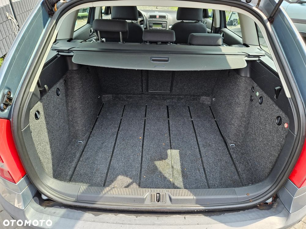 Skoda Octavia Combi 1.6 FSI Ambiente - 10