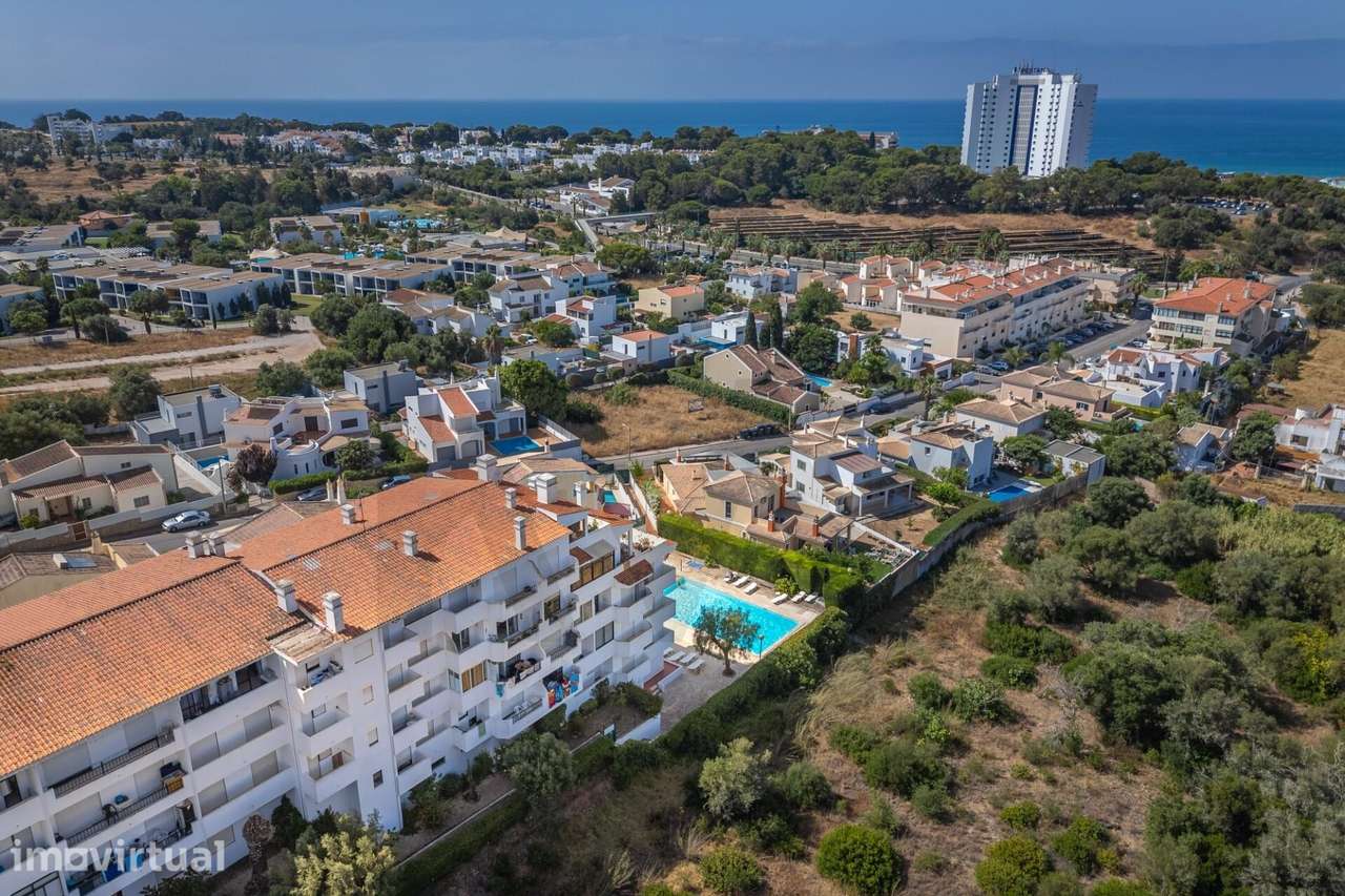 T2 no Edifício Miralvor com piscina e jardim e com de garagem e Box co - Grande imagem: 3/33