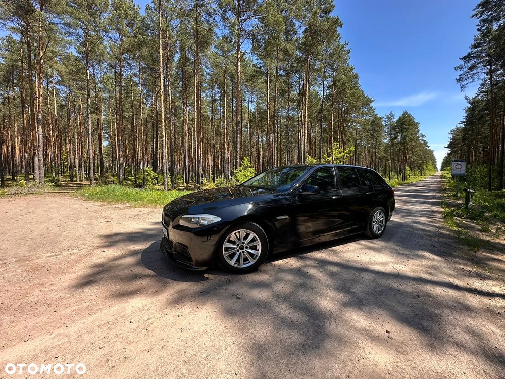 BMW Seria 5 535d xDrive - 9