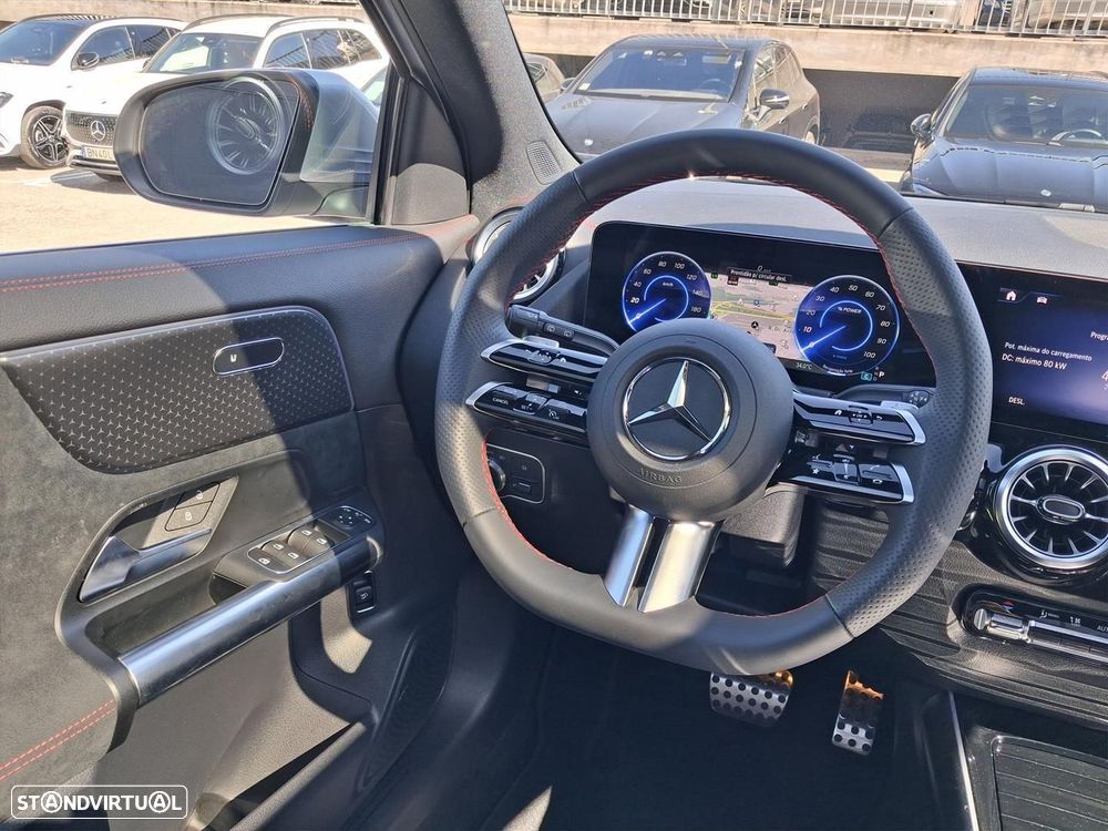 Mercedes-Benz EQA 250+ AMG Line - 15