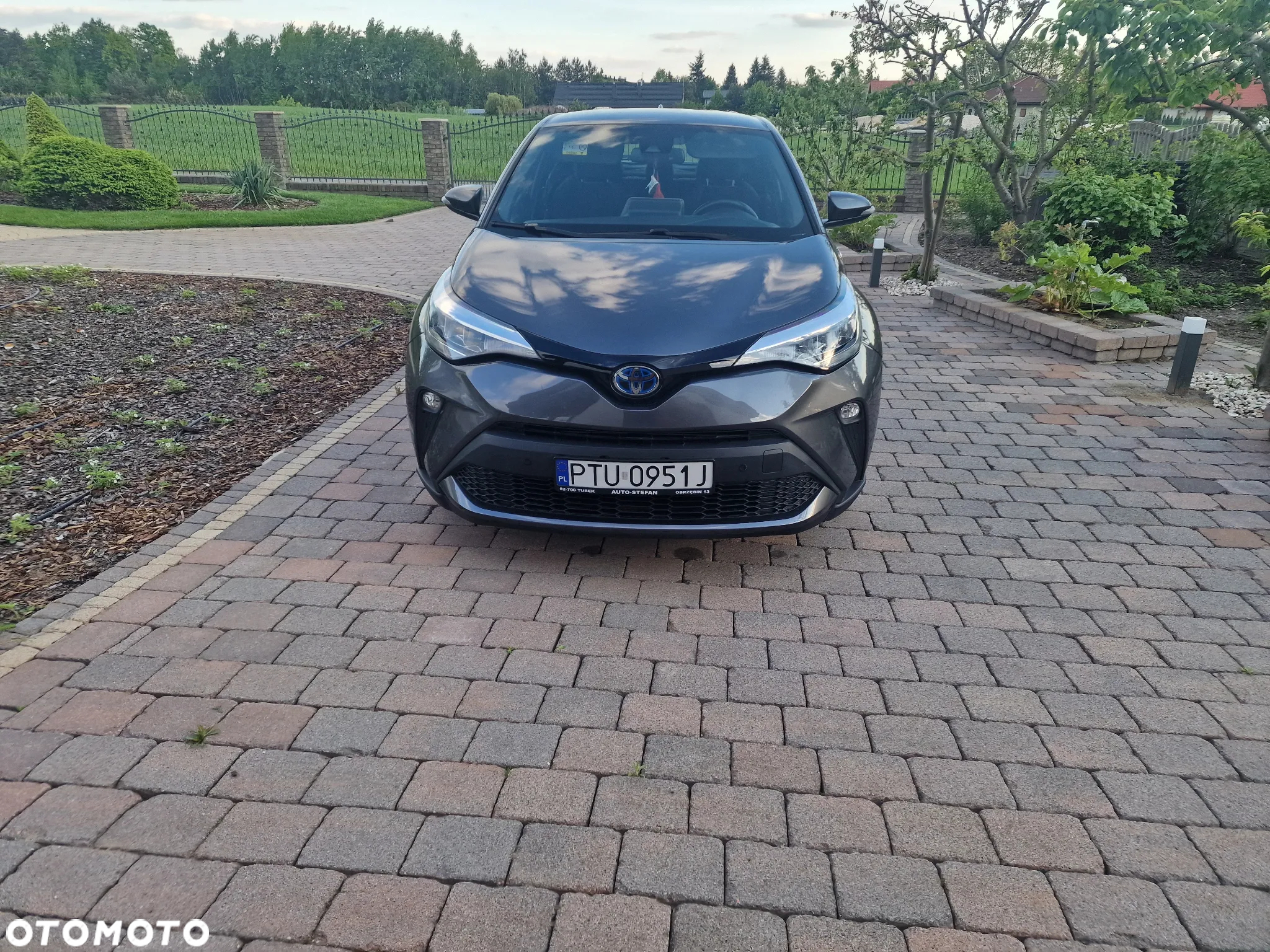 Toyota C-HR 1.8 Hybrid Comfort - 2