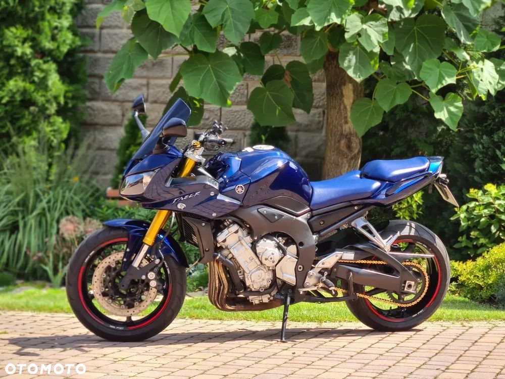 Yamaha FZ - 2