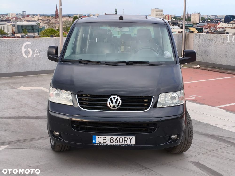 Volkswagen Multivan - 17