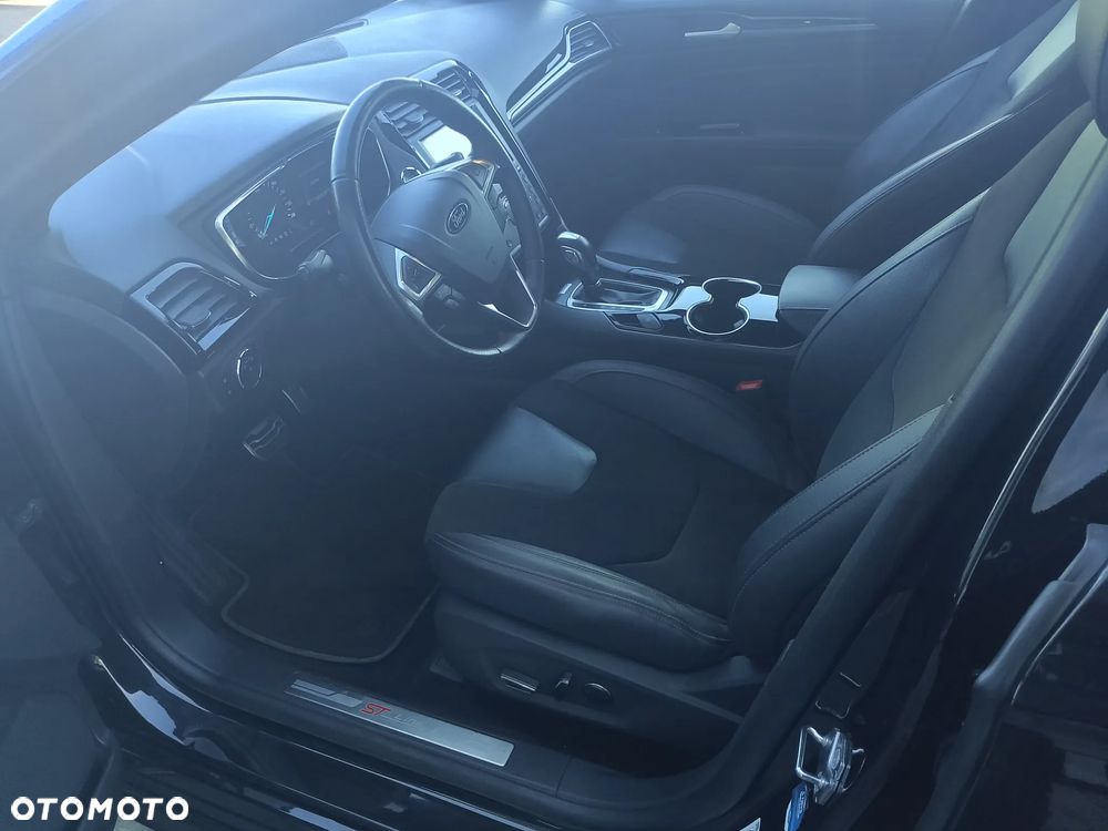 Ford Mondeo - 21