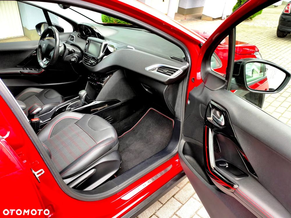 Peugeot 2008 1.2 Pure Tech GPF Crossway S&S EAT6 - 7