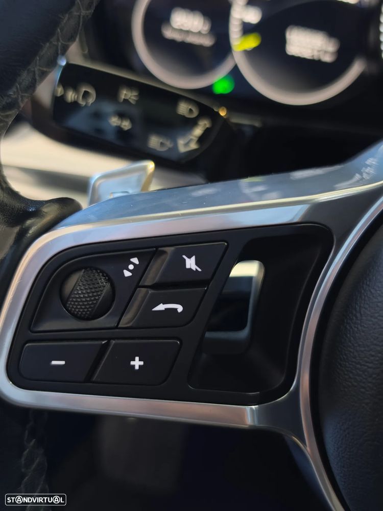 Porsche Panamera S E-Hybrid - 35