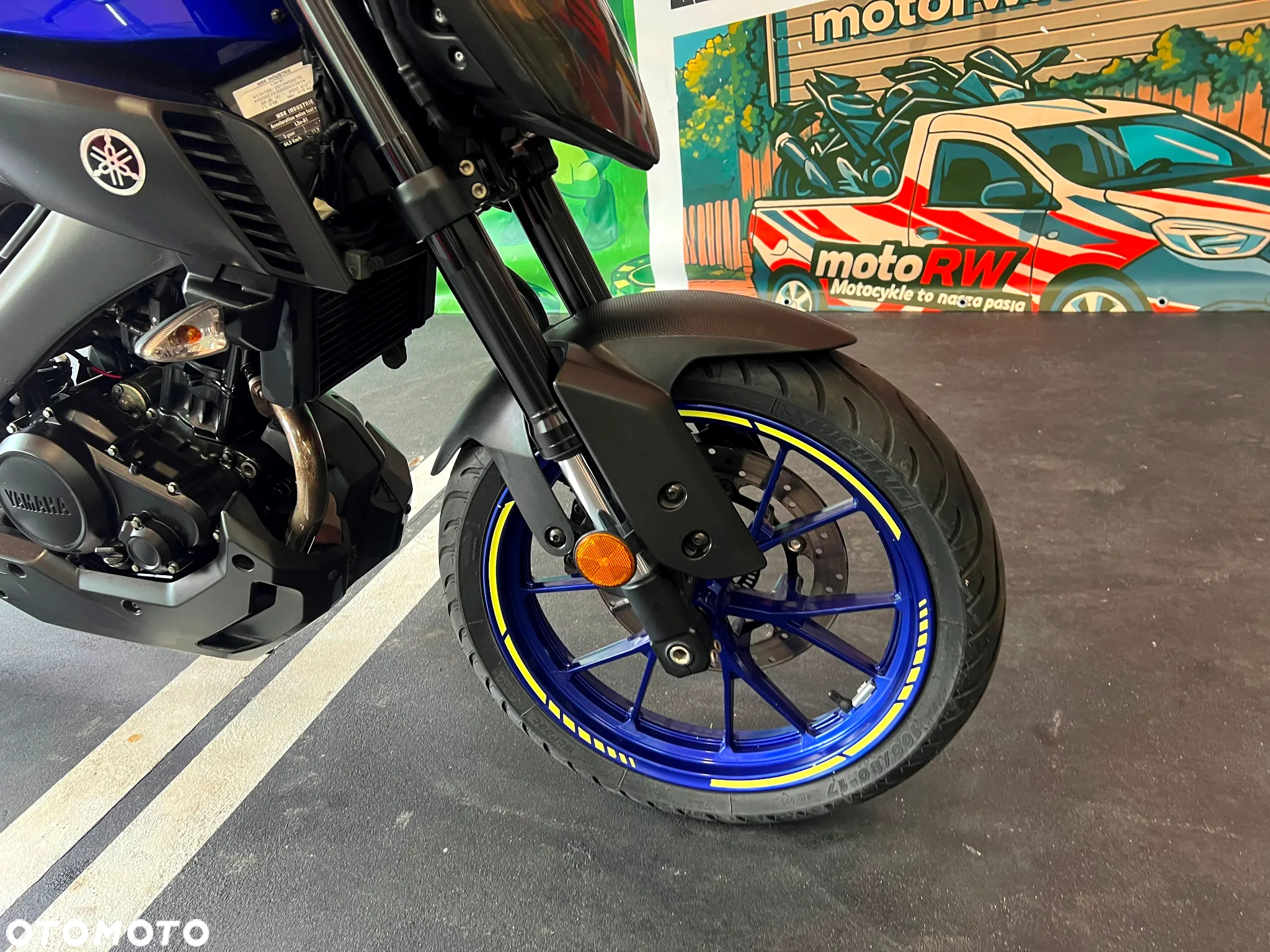 Yamaha MT - 21